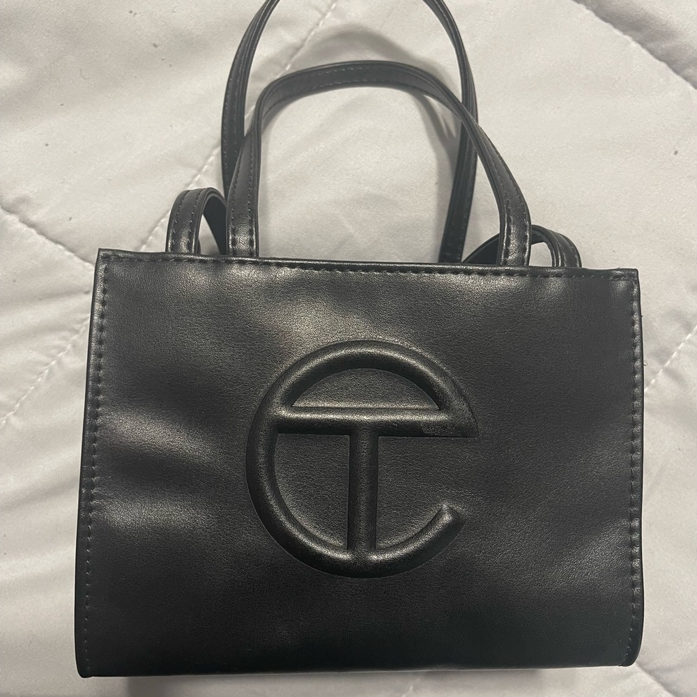 Black Telfar small shopping bag